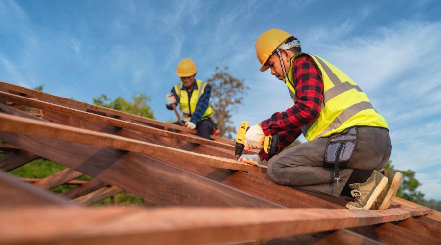 Professional gutter cleaning in Canastota, NY